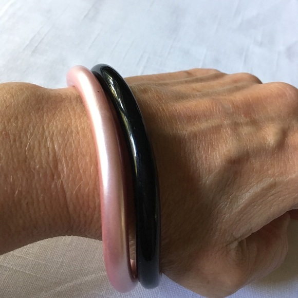 Wavy Bangles Pair - Picture 1 of 7